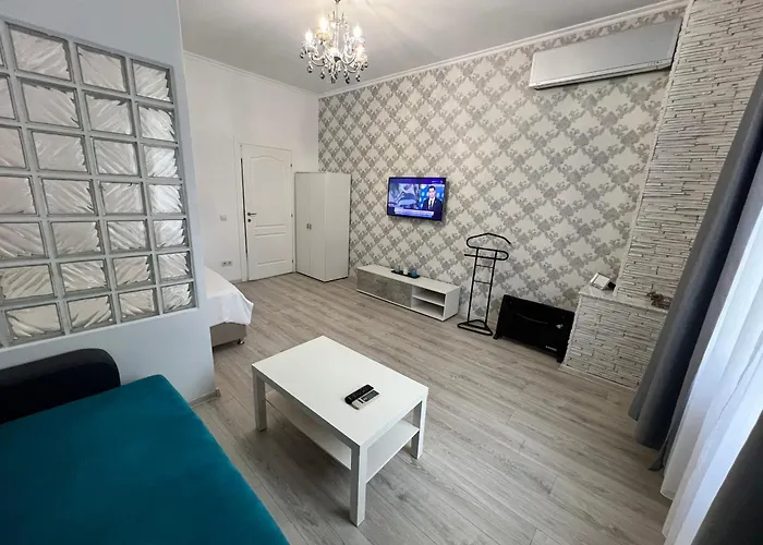 Bright & Beautiful In Prime Location Walk To Everything شقة *